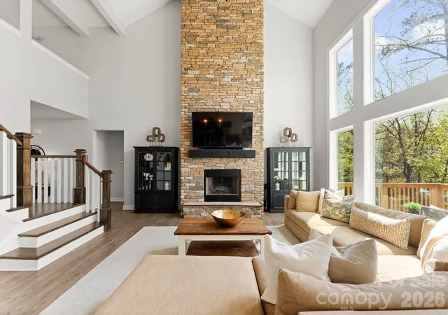 3rd image of 13701 Petworth Ct, Charlotte, NC 28278 | MLS# 4363533