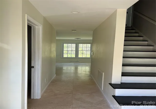 Photo 3 of Single family home for sale at 16333 Peach Grv Ln, Charlotte, NC 28277 | MLS# 4363600 | Listing updated on 2026-09-25