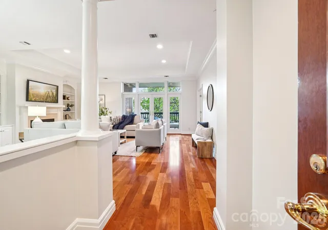 4th image of 526 N Church St, Charlotte, NC 28202 | MLS# 4363606