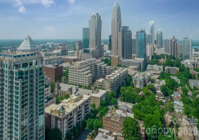 48th image of 526 N Church St, Charlotte, NC 28202 | MLS# 4363606