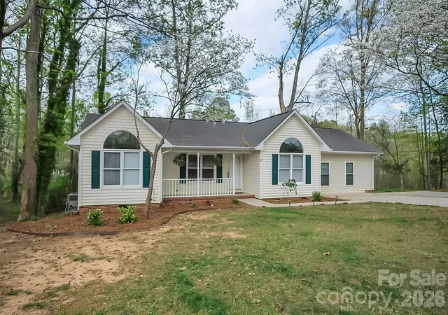 Homes for sale in Stanley, NC | 123 General Pemberton St, Stanley, NC 28164 | MLS# 4363677