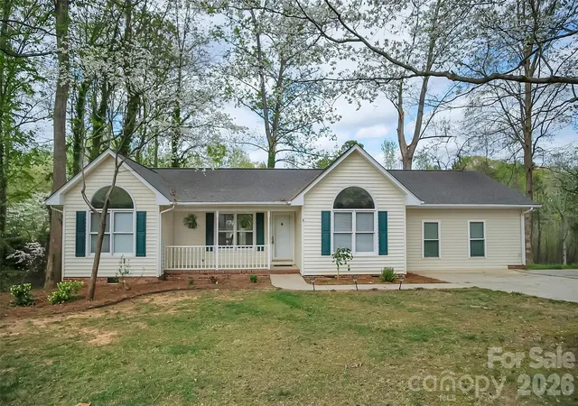 Homes for sale in Stanley, NC | 123 General Pemberton St, Stanley, NC 28164 | MLS# 4363677