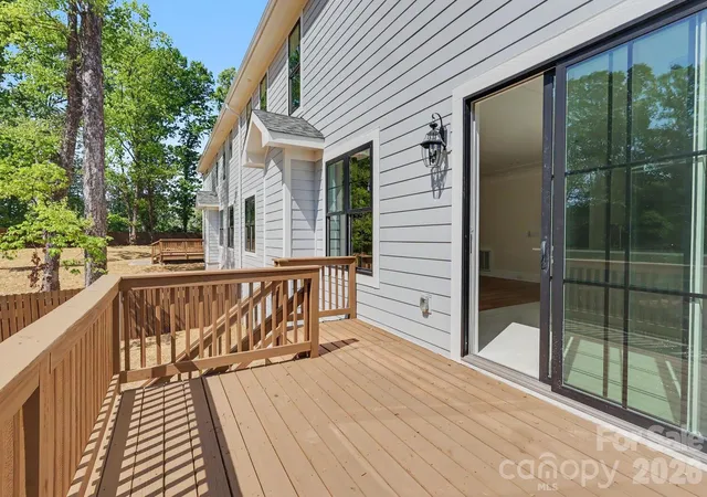 47th image of 4304 Tangle Dr, Charlotte, NC 28211 | MLS# 4363691