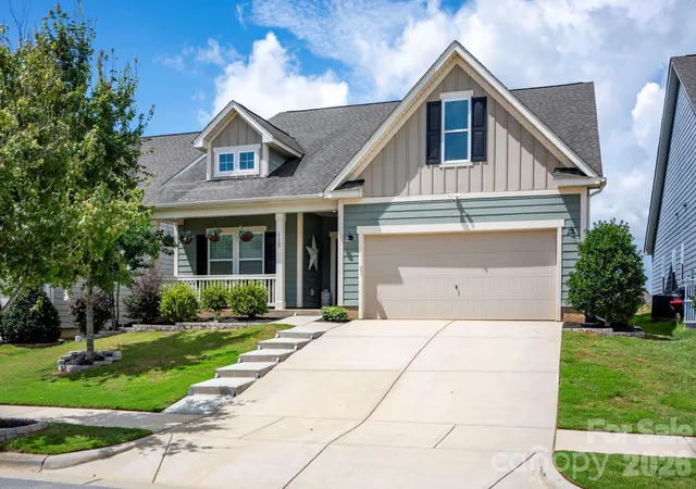 Photo 2 of Sale Pending at 112 Jana Dr, Statesville, NC 28677 | MLS# 4363697 | Listing updated on 2026-10-01