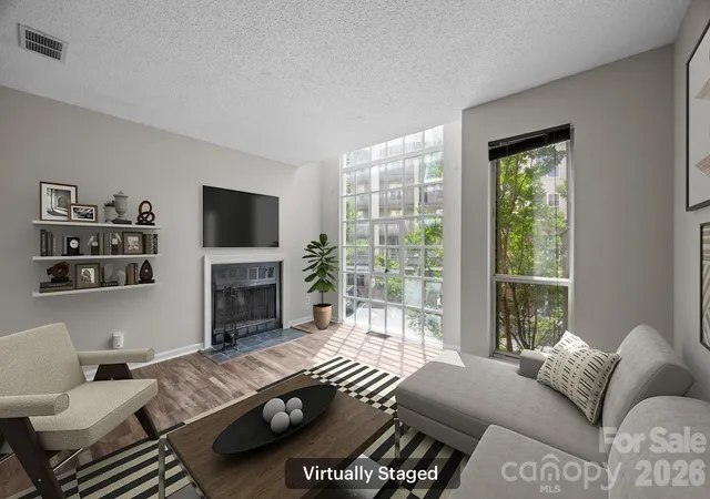 1st image of 415 W 7th St #H, Charlotte, NC 28202 | MLS# 4363779