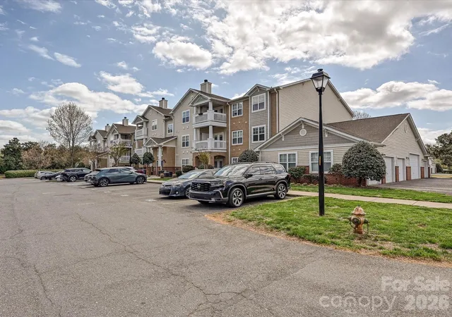 Photo 23 of Condo for sale at 11873 Ridgeway Park Dr, Charlotte, NC 28277 | MLS# 4363892 | Listing updated on 2026-09-14