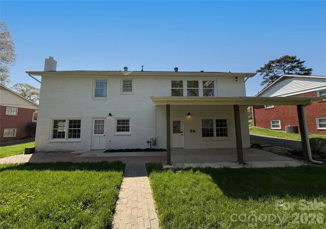 5th image of 6621 Starcrest Dr, Charlotte, NC 28210 | MLS# 4364053