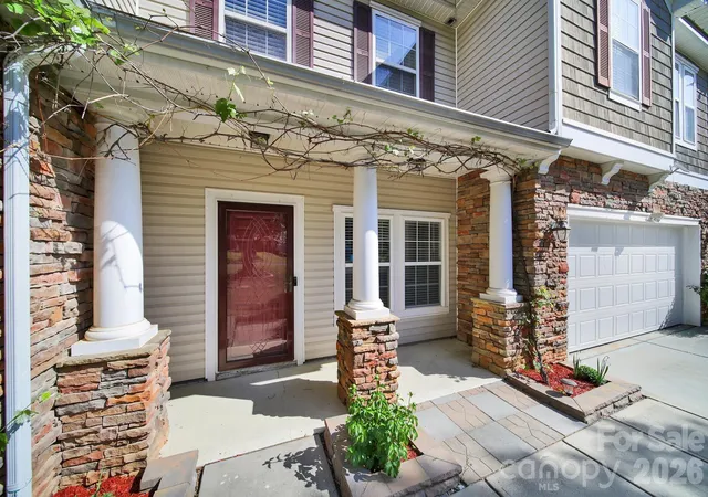 2nd image of 325 Mount Side Wy, Fort Mill, SC 29715 | MLS# 4364085
