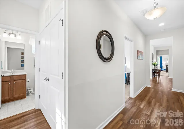 Photo 2 of Single family home for sale at 264 Flt Rock Dr, Denver, NC 28037 | MLS# 4364100 | Listing updated on 2026-10-04