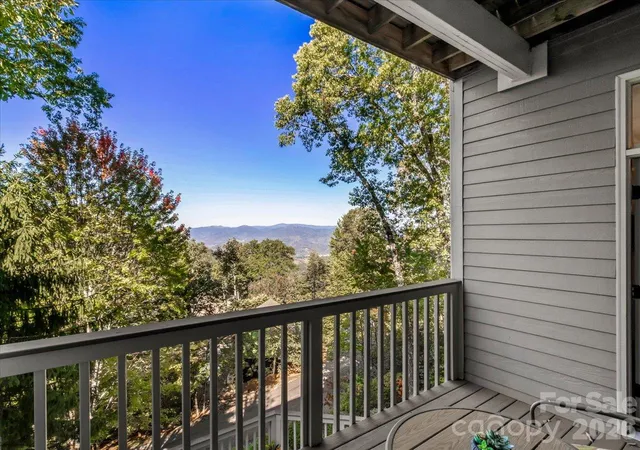 Photo 3 of Condo for sale at 10 Stoney Fls Loop #4/203, Burnsville, NC 28714 | MLS# 4364156 | Listing updated on 2026-10-12