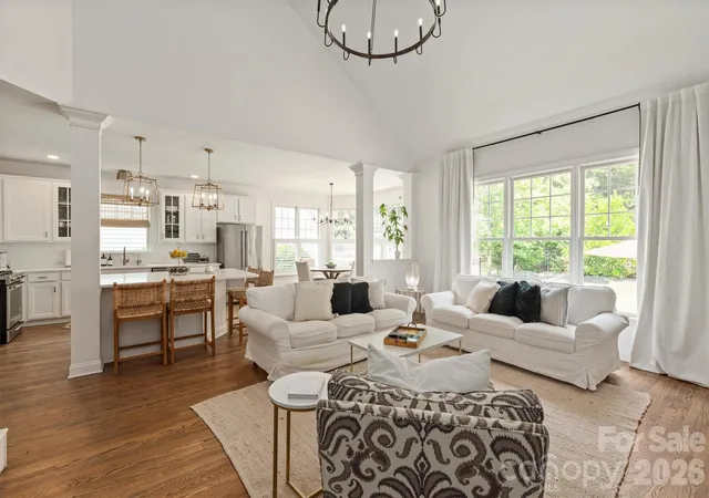 Photo 1 of Single family home for sale at 869 Stratford Run Dr, Fort Mill, SC 29708 | MLS# 4364217 | Listing updated on 2026-09-21