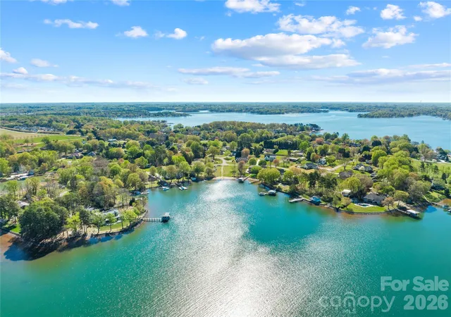 2nd image of 126 Aqua Dr #4, Mooresville, NC 28117 | MLS# 4364269