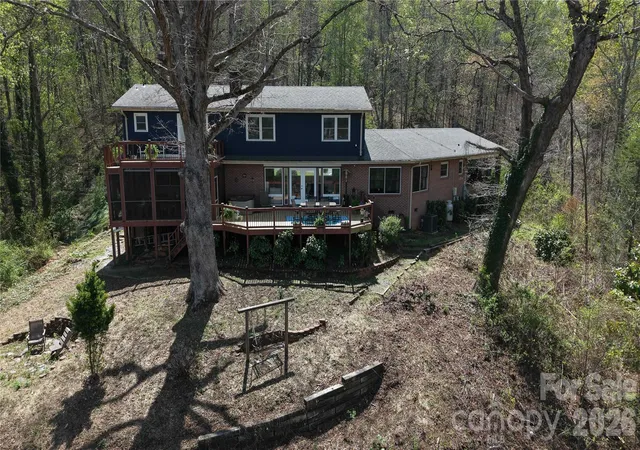 Photo 4 of Single family home for sale at 56 E Glenview St, Marion, NC 28752 | MLS# 4364274 | Listing updated on 2026-04-08