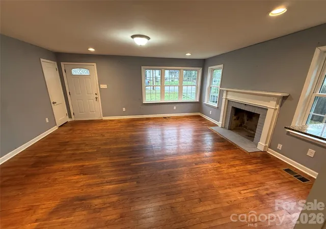 Homes for sale in Rock Hill, SC | 517 S Spruce St, Rock Hill, SC 29730 | MLS# 4364292