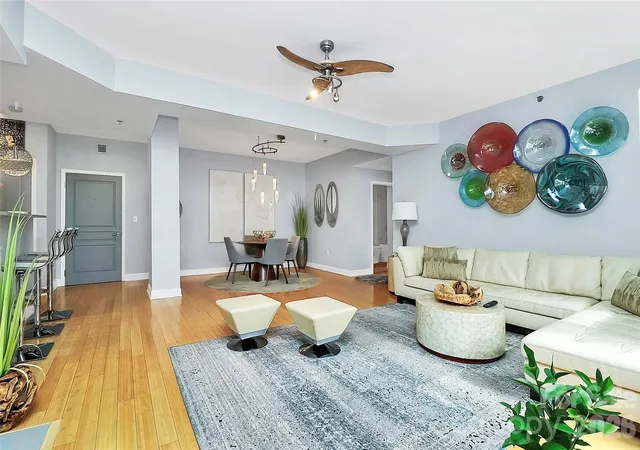 Listing Photo 5 - Condo for sale in building located at 1320 Fillmore Ave, Charlotte, NC 28203 - Unit #418