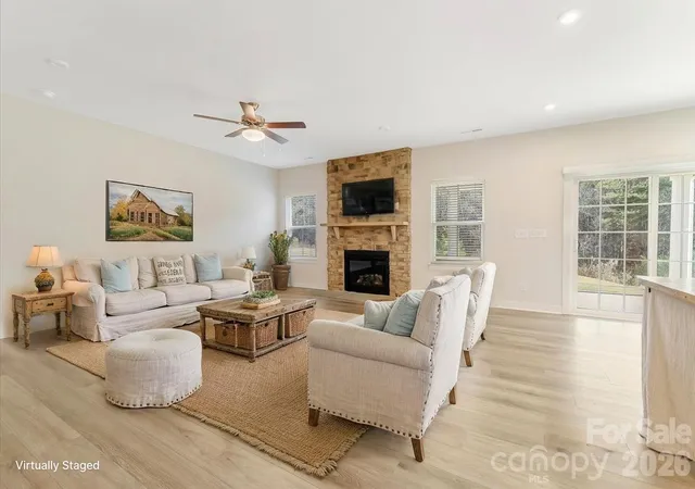 Photo 3 of Single family home for sale at 202 Tetcott St, Mooresville, NC 28115 | MLS# 4364351 | Listing updated on 2026-09-01