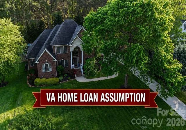 Photo 1 of Single family home for sale at 435 Crowders Blf Ct, Clover, SC 29710 | MLS# 4364366 | Listing updated on 2026-08-31