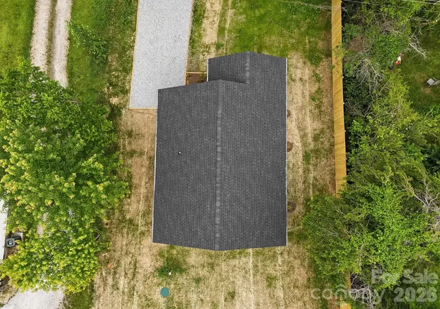 Photo 48 of Single family home for sale at 133 Moore St, Hendersonville, NC 28739 | MLS# 4364392 | Listing updated on 2026-08-05