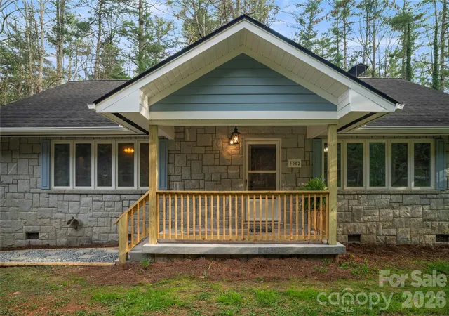 4th image of 3002 Kanuga Rd, Hendersonville, NC 28739 | MLS# 4364406