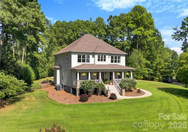 Photo 2 of Sale Pending at 151 Yellow Jacket Cir, Mooresville, NC 28117 | MLS# 4364458 | Listing updated on 2026-09-18