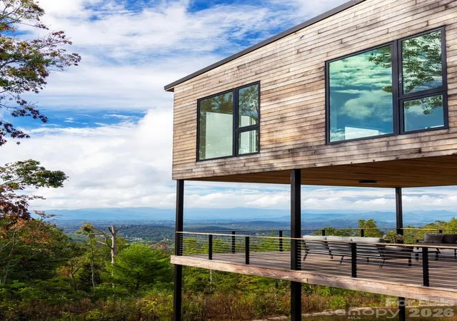 5th image of 641 Elk Mountain Scenic Hwy, Asheville, NC 28804 | MLS# 4364481