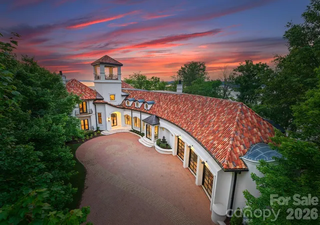Photo 2 of Mansion for sale at 173 Rehoboth Ln, Mooresville, NC 28117 | MLS# 4364494 | Listing updated on 2026-09-02