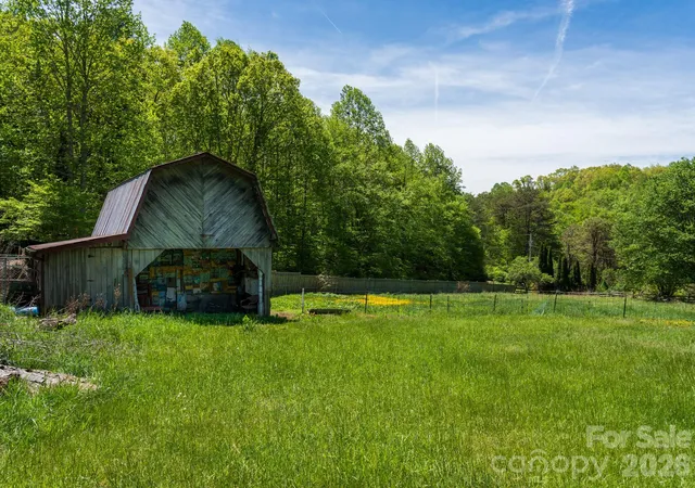 4th image of 838 Hidden Valley Rd, Clyde, NC 28721 | MLS# 4364695