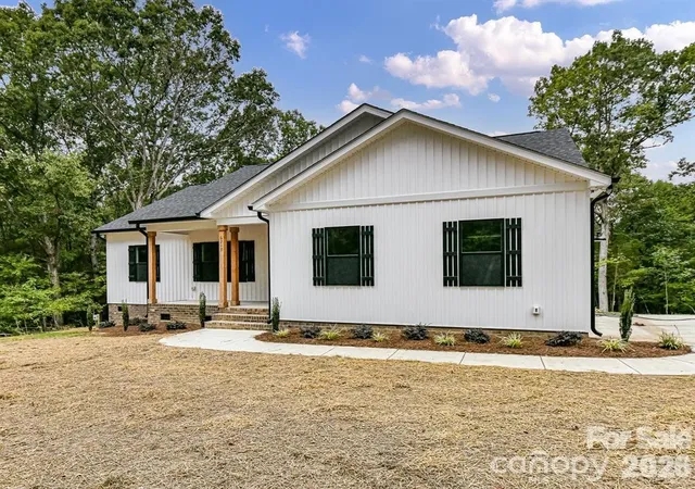 Homes for sale in Marshville, NC | 6720 Jesse Rushing Rd, Marshville, NC 28103 | MLS# 4364742