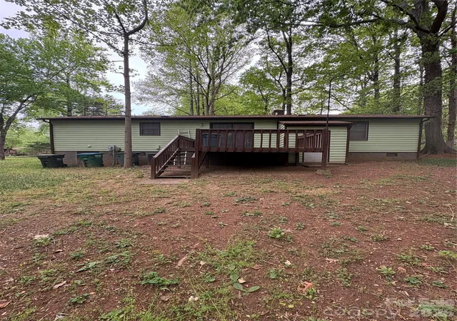 Photo 3 of Single family home for sale at 3011 Winding Trl, Matthews, NC 28105 | MLS# 4364754 | Listing updated on 2026-05-17