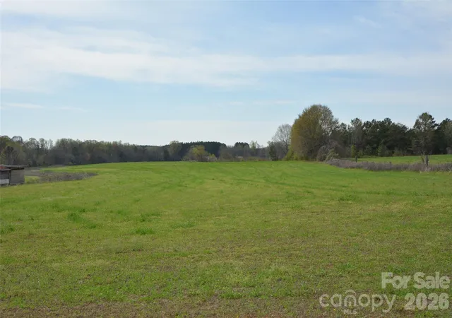Homes for sale in Mooresboro, NC | 2431 Mccraw Rd, Mooresboro, NC 28114 | MLS# 4364957