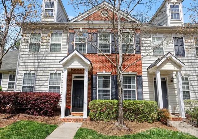 Homes for sale in Fort Mill, SC | 152 Charterhouse Ln, Fort Mill, SC 29715 | MLS# 4364976