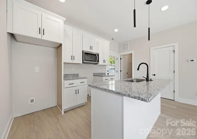 3rd image of 1433 Hilltop St, Albemarle, NC 28001 | MLS# 4365166