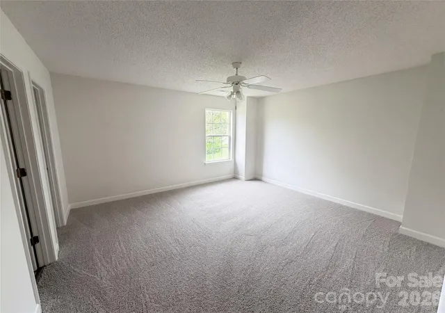 Photo 3 of Single family home for sale at 6620 Iron Brigade Ln, Charlotte, NC 28269 | MLS# 4365216 | Listing updated on 2026-10-01