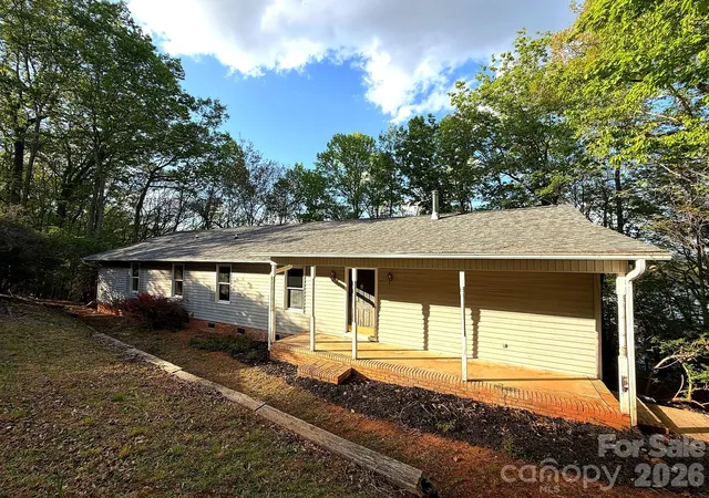 Homes for sale in New London, NC | 42484 Moonshine Dr, New London, NC 28127 | MLS# 4365257