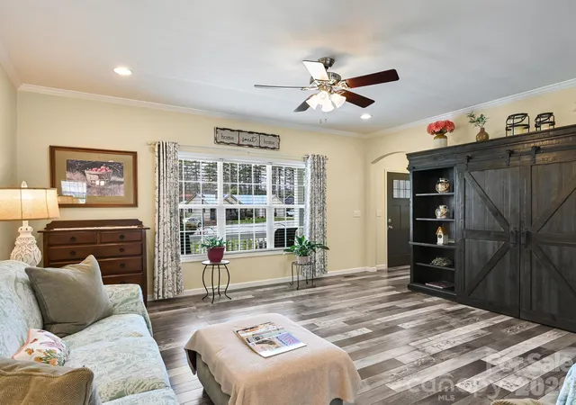 Homes for sale in Etowah, NC | 241 Sunset Ridge Dr W, Etowah, NC 28729 | MLS# 4365261