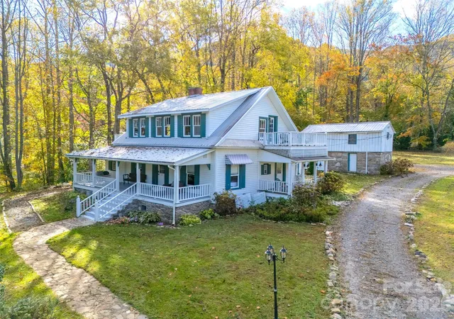 Photo 48 of Single family home for sale at 125 Timberline Dr, Maggie Valley, NC 28751 | MLS# 4365307 | Listing updated on 2026-09-01