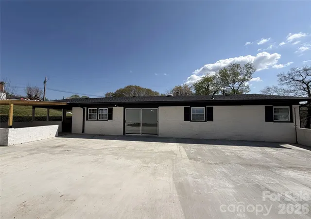2nd image of 202 Woodward Ave, Morganton, NC 28655 | MLS# 4365357