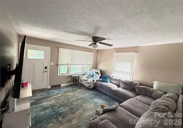 4th image of 103 Regina Dr, Morganton, NC 28655 | MLS# 4365364