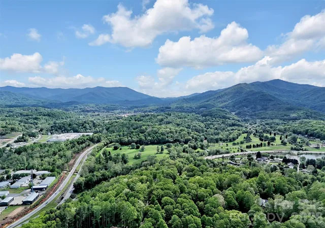 4th image of L# 102 Hoosier Ct #102, Lake Junaluska, NC 28745 | MLS# 4365377