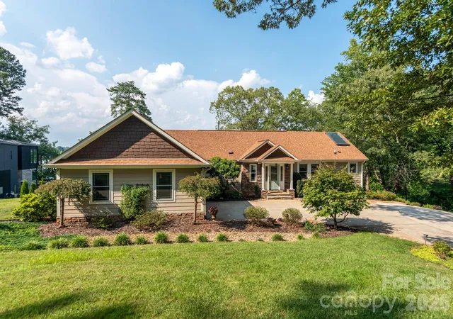 3rd image of 7144 Lynbrook Creek Rd, Denver, NC 28037 | MLS# 4365380