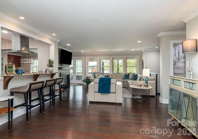 5th image of 7144 Lynbrook Creek Rd, Denver, NC 28037 | MLS# 4365380