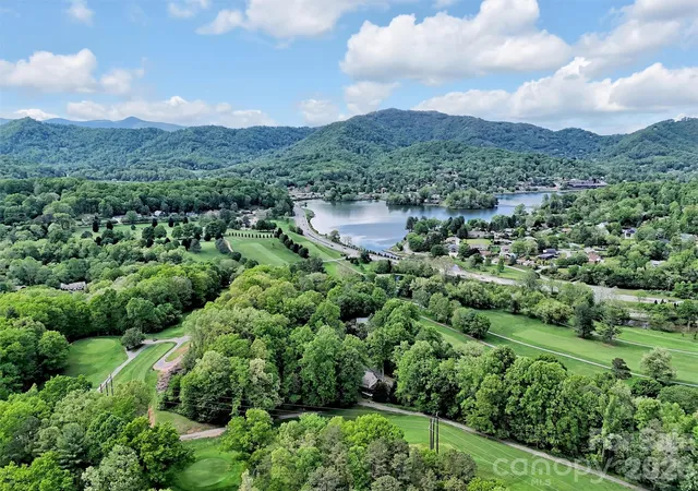 5th image of 186 Aldersgate Rd, Waynesville, NC 28786 | MLS# 4365389