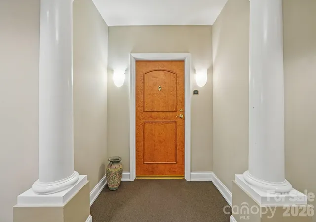 Photo 4 of Condo for sale at 401 N Church St #408, Charlotte, NC 28202 | MLS# 4365420 | Listing updated on 2026-09-15