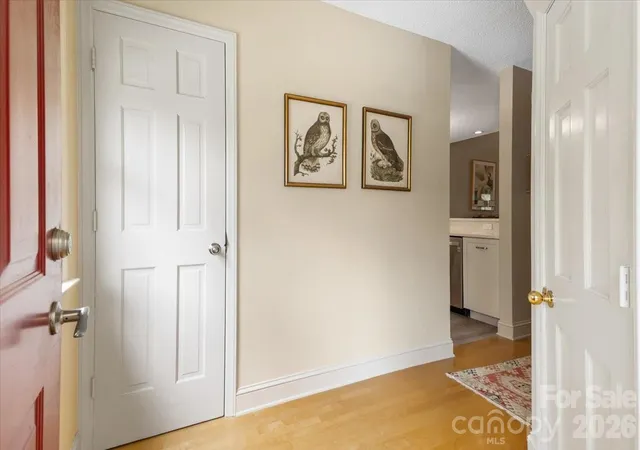 Photo 2 of Condo for sale at 6 Willow Tree Run, Asheville, NC 28803 | MLS# 4365587 | Listing updated on 2026-10-01