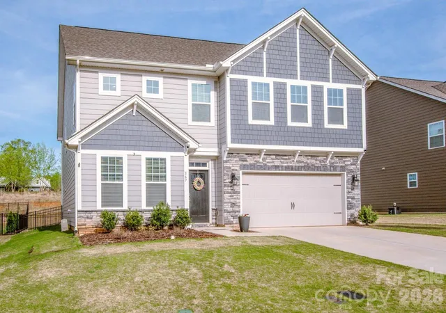 2nd image of 167 Rhuidean Ct, Troutman, NC 28166 | MLS# 4365593