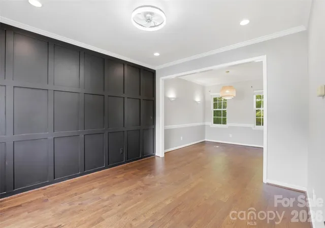 Photo 3 of Single family home for sale at 12101 Carolina Oak Cir, Charlotte, NC 28273 | MLS# 4365632 | Listing updated on 2026-09-09