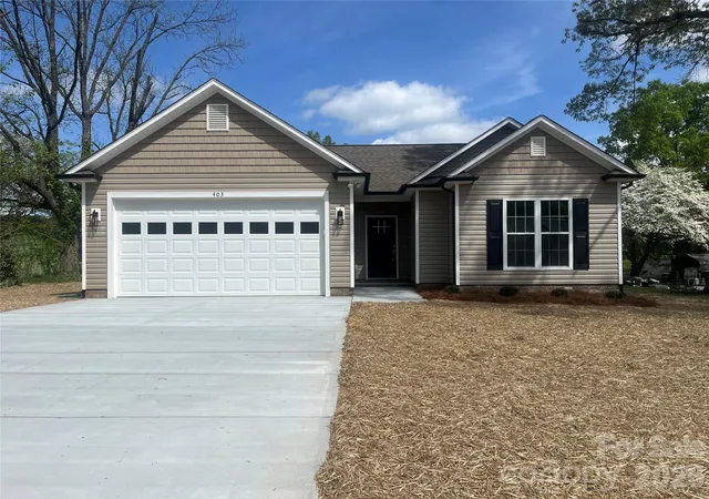 Photo 1 of Single family home for sale at 403 East 21st St, Kannapolis, NC 28083 | MLS# 4365656 | Listing updated on 2026-08-13