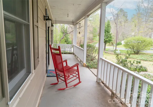 2nd image of 3153 Village Dr, Morganton, NC 28655 | MLS# 4365751