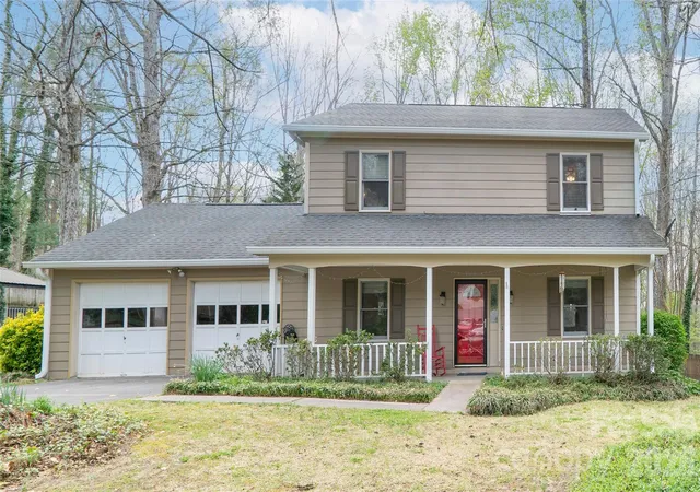 3rd image of 3153 Village Dr, Morganton, NC 28655 | MLS# 4365751