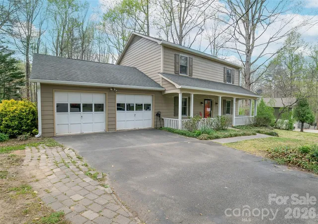 4th image of 3153 Village Dr, Morganton, NC 28655 | MLS# 4365751